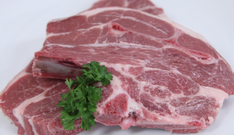 DELICIOUS LAMB SHOULDER STEAK
